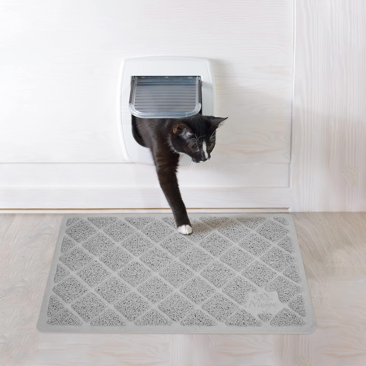 Premium Cat Litter Mat! With A Non-Slip Waterproof Backside, Making A Soft And Easy To Clean Solution For Cats!